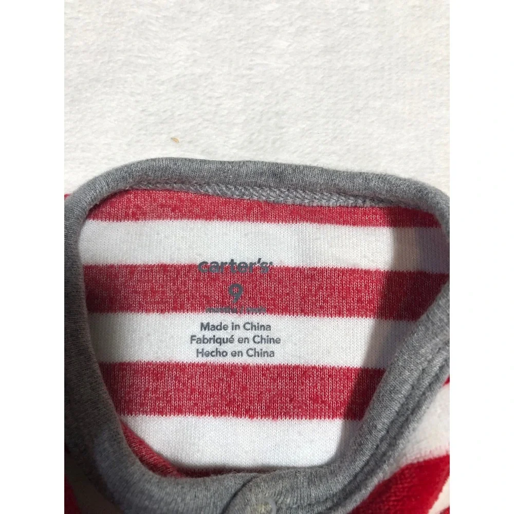 5/$25 Carter's Footed Fleece Pajamas 9 Months Red White Santa Striped Sleeper